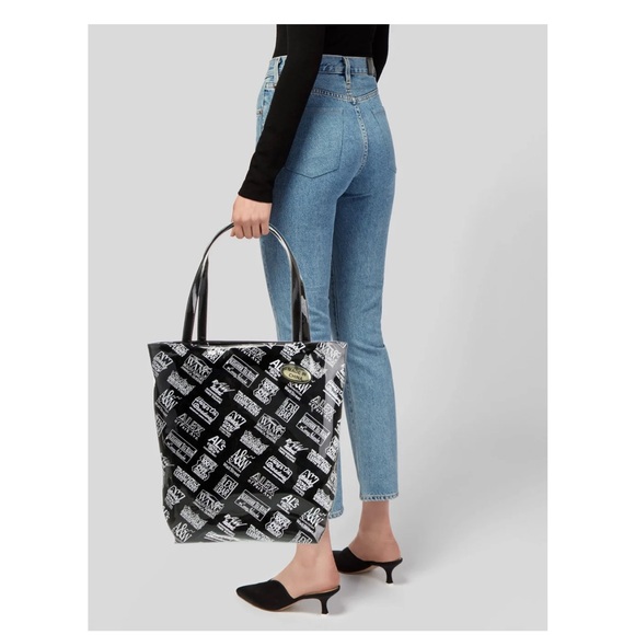 ALEXANDER WANG SOUVENIR CAPSULE Tote Bag Large Logo Varnished Panel $450 NWT - Picture 1 of 14